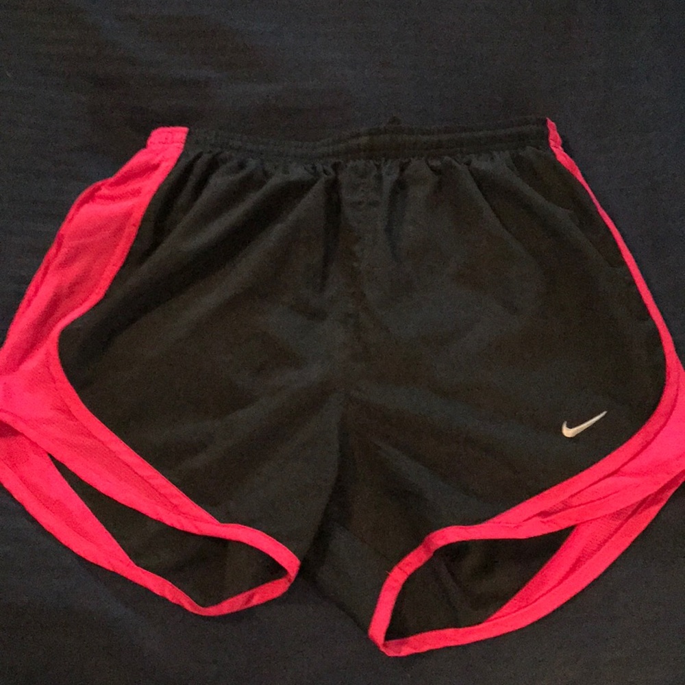NWT Nike Shorts Size Small